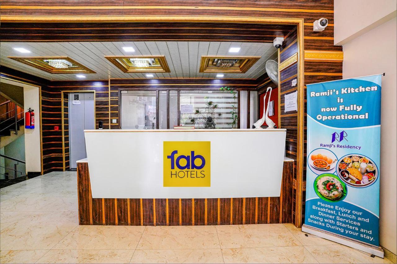 Fabhotel Ramjis Residency Nászik Kültér fotó